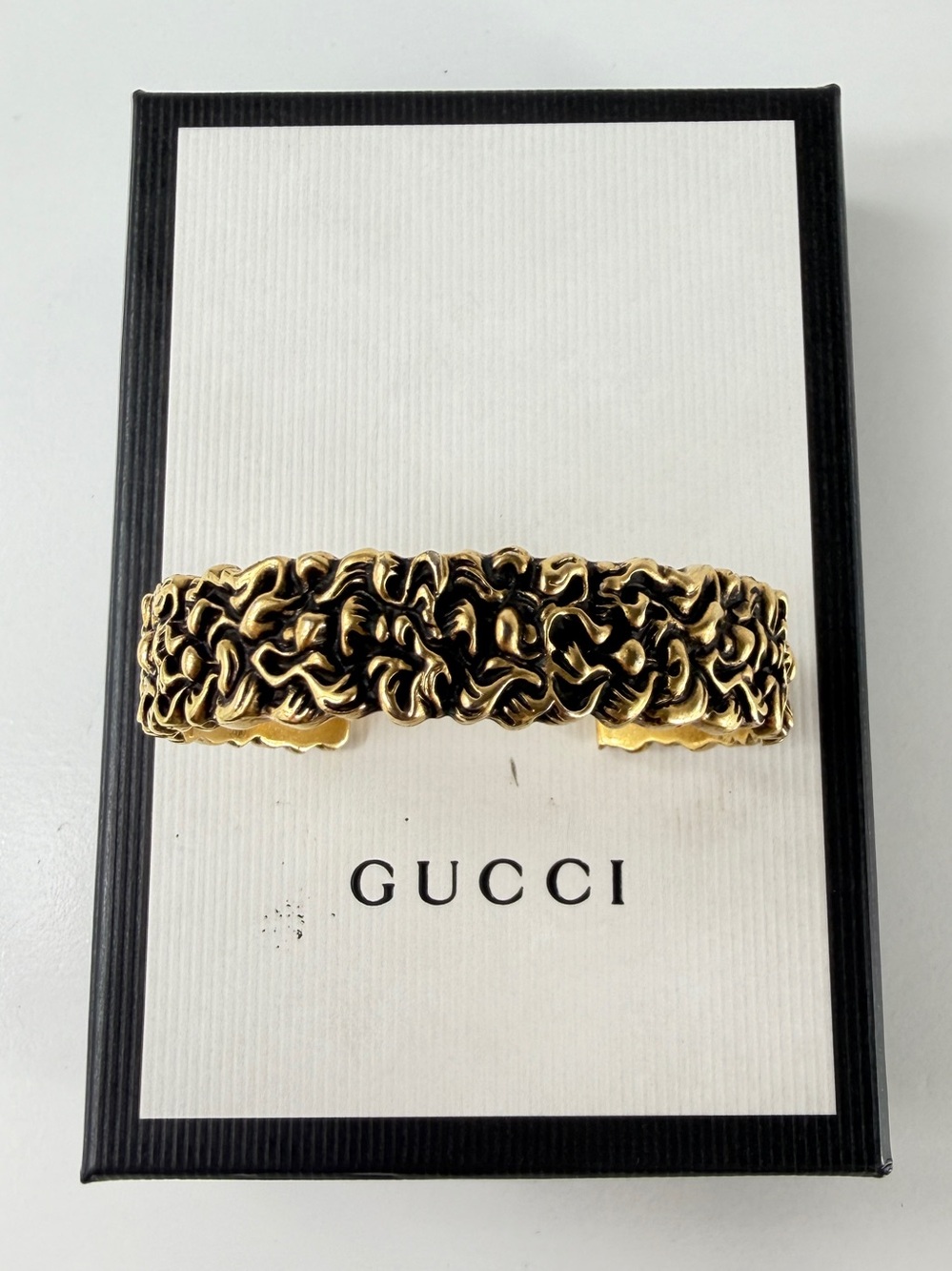 Gucci Antique Gold Lionhead Mane Cuff Bracelet Crystal S Michele Garden Brass